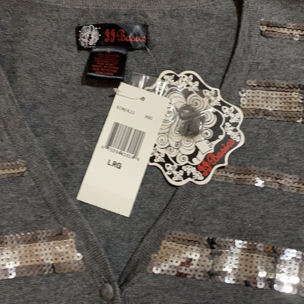 Cropped Cardigan - Picture 3 of 4